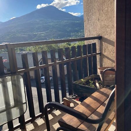 Stu_Duo Au Plan D'Eau. Apartment Амбрюн Екстериор снимка